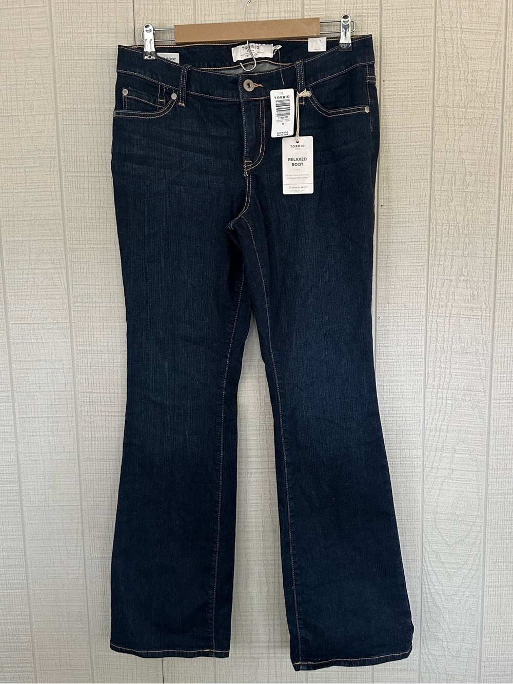 Torrid relaxed boot moonlit denim jeans 10R